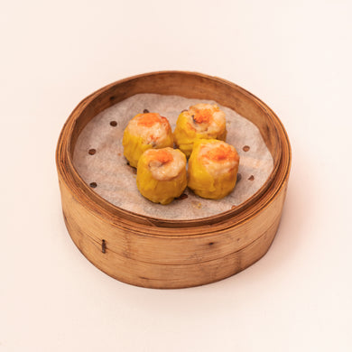 Pork and Prawn Dumplings Topped with Fish Roe 鱼籽烧卖皇 (4pcs)
